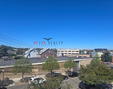 19-41 76th Street - Photo Thumbnail 6