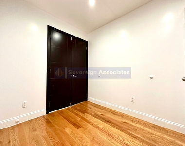 109 West 105th Street - Photo Thumbnail 1