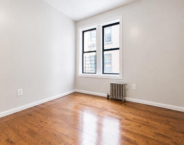 117 Post Avenue - Photo Thumbnail 7