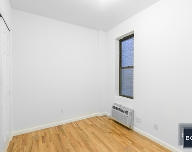 East 87 Street - Photo Thumbnail 5