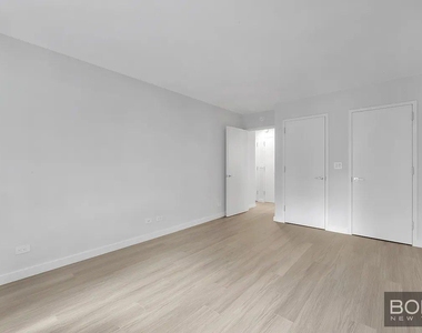 East 66th Street - Photo Thumbnail 3