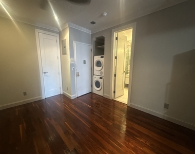 1345 Amsterdam Avenue - Photo Thumbnail 6