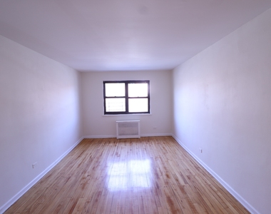 Kew Gardens Hills - Photo Thumbnail 1