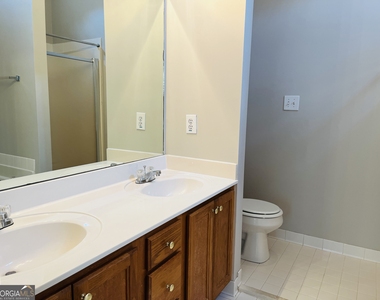 155 Woodstream Way - Photo Thumbnail 20