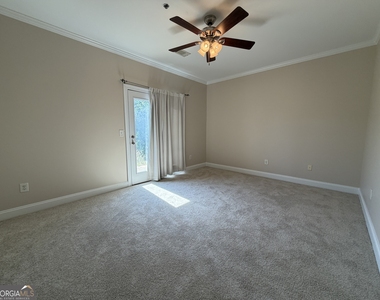 200 Rivergrove Parkway - Photo Thumbnail 2