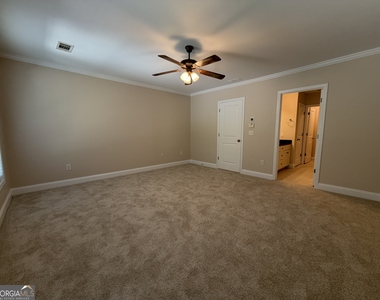 200 Rivergrove Parkway - Photo Thumbnail 5