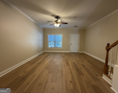 200 Rivergrove Parkway - Photo Thumbnail 1