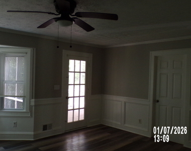 1821 Hidden Hills Parkway - Photo Thumbnail 11