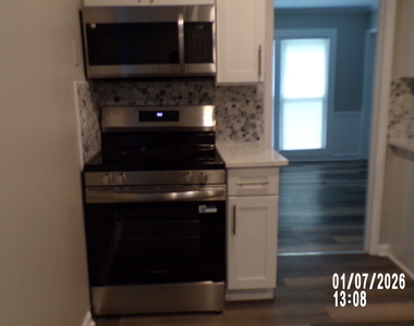 1821 Hidden Hills Parkway - Photo Thumbnail 5