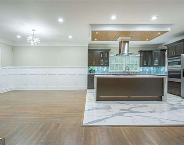 3924 Ashford Dunwood Road Ne - Photo Thumbnail 10