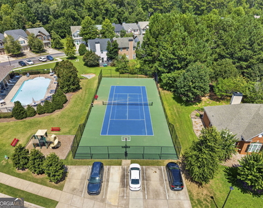 1849 Blackstone Way - Photo Thumbnail 31