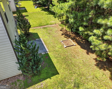 1849 Blackstone Way - Photo Thumbnail 28