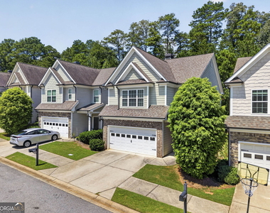 1849 Blackstone Way - Photo Thumbnail 1