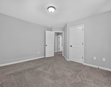1849 Blackstone Way - Photo Thumbnail 22