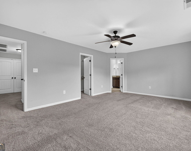 1849 Blackstone Way - Photo Thumbnail 15