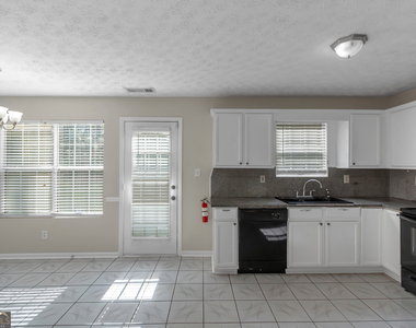 97 Livingston Lane - Photo Thumbnail 6
