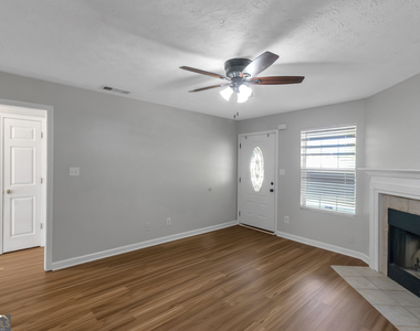 97 Livingston Lane - Photo Thumbnail 4