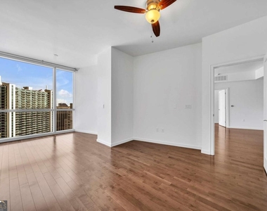 3325 Piedmont Road Ne - Photo Thumbnail 15