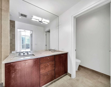 3325 Piedmont Road Ne - Photo Thumbnail 20