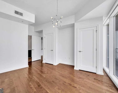 3325 Piedmont Road Ne - Photo Thumbnail 23
