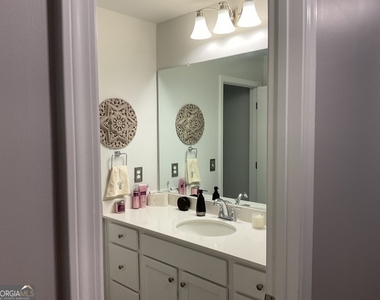 137 Cabin Way - Photo Thumbnail 67