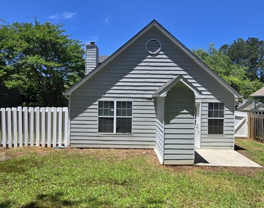 1504 Cain Court N - Photo Thumbnail 4