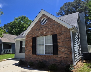 1504 Cain Court N - Photo Thumbnail 1