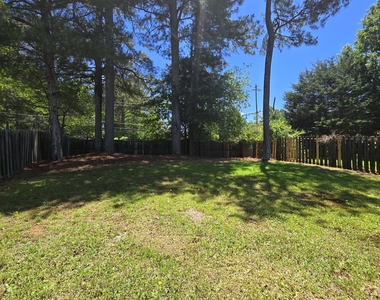 1504 Cain Court N - Photo Thumbnail 6