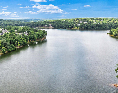 125 North Cove Drive - Photo Thumbnail 6