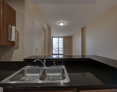 3040 Peachtree Road Nw - Photo Thumbnail 7