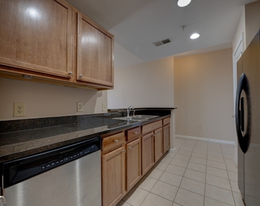 3040 Peachtree Road Nw - Photo Thumbnail 3