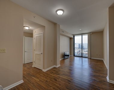 3040 Peachtree Road Nw - Photo Thumbnail 8