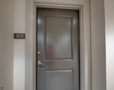 3040 Peachtree Road Nw - Photo Thumbnail 1