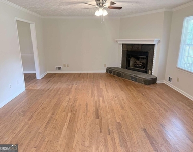 40 Salem Ridge - Photo Thumbnail 9
