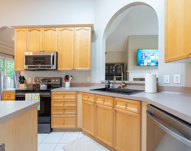 1 Carrington Drive - Photo Thumbnail 8