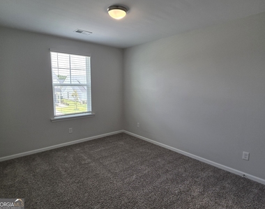 27 Ashmont Street - Photo Thumbnail 13