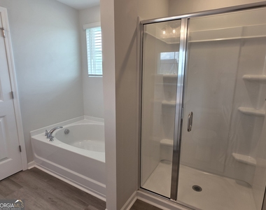 27 Ashmont Street - Photo Thumbnail 26