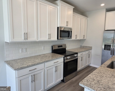 27 Ashmont Street - Photo Thumbnail 8