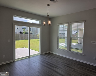 27 Ashmont Street - Photo Thumbnail 7