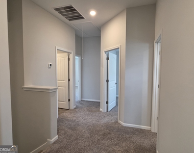 27 Ashmont Street - Photo Thumbnail 12