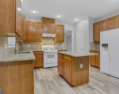 2780 School Side Way - Photo Thumbnail 18