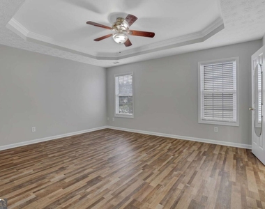 2780 School Side Way - Photo Thumbnail 23