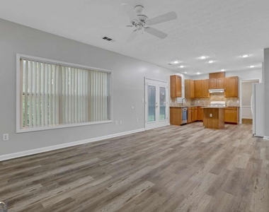 2780 School Side Way - Photo Thumbnail 13