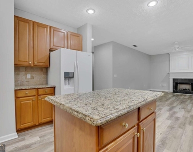 2780 School Side Way - Photo Thumbnail 19