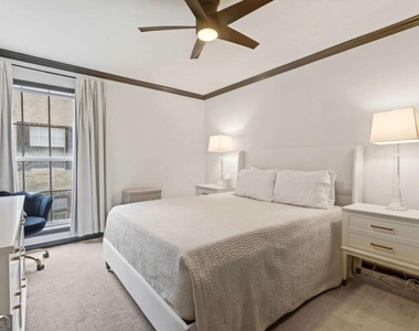3140 Seven Pines Court - Photo Thumbnail 14