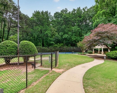 3140 Seven Pines Court - Photo Thumbnail 23