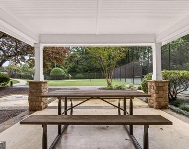 3140 Seven Pines Court - Photo Thumbnail 24