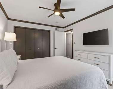 3140 Seven Pines Court - Photo Thumbnail 15