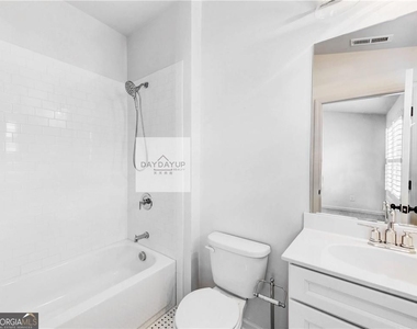 16 Lochurst Lane - Photo Thumbnail 16