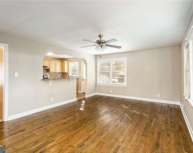 2720 Stonecreek Road Se - Photo Thumbnail 1
